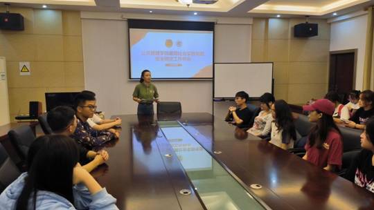 图示, 示意图
中度可信度描述已自动生成:ver1